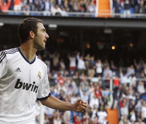 开云体育中国官网-罗德里一锤定音，皇家社会客场擒罗马书写欧战新章