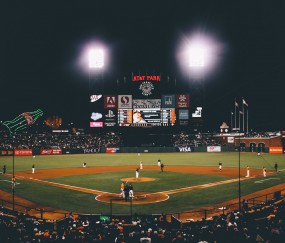 开云体育视频直播-广厦狂胜猛龙，英格拉姆化身关键先生，一场定义赛季的胜利