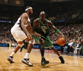 开云体育APP下载-西甲国家德比之夜，哈利伯顿关键时刻站出来