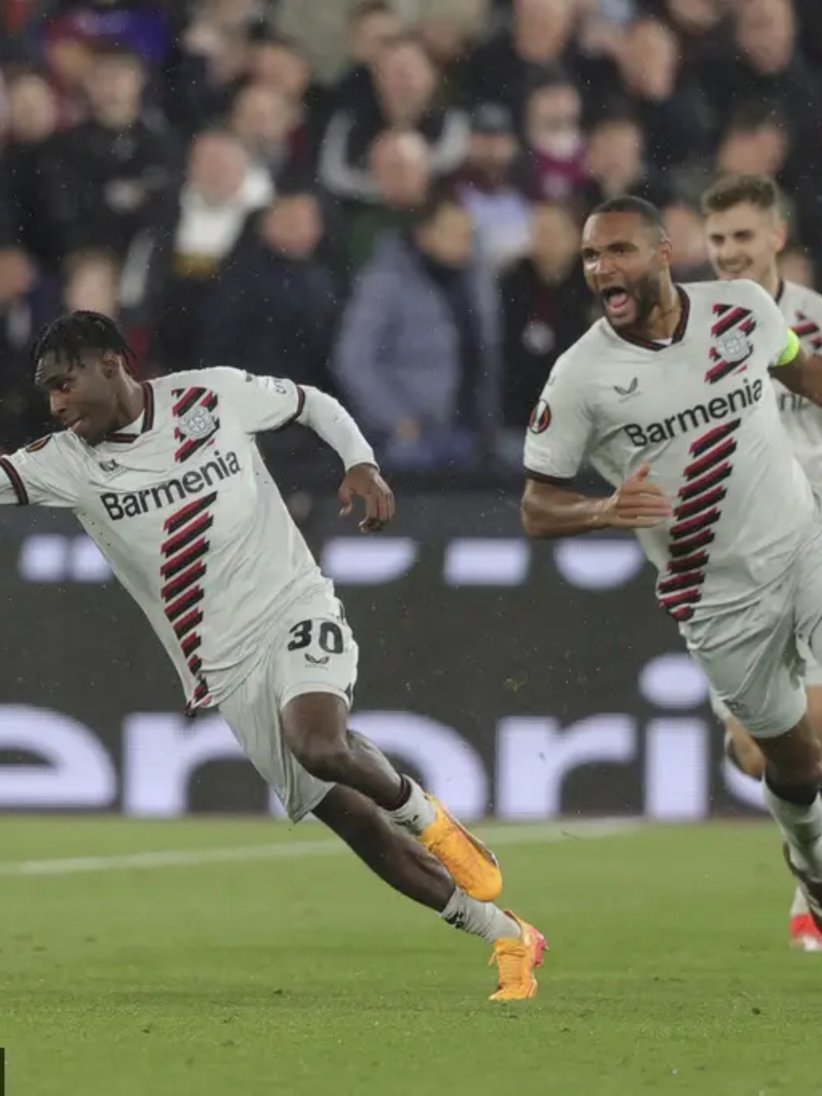 勒沃库森绝杀皇马，门迪点燃赛场