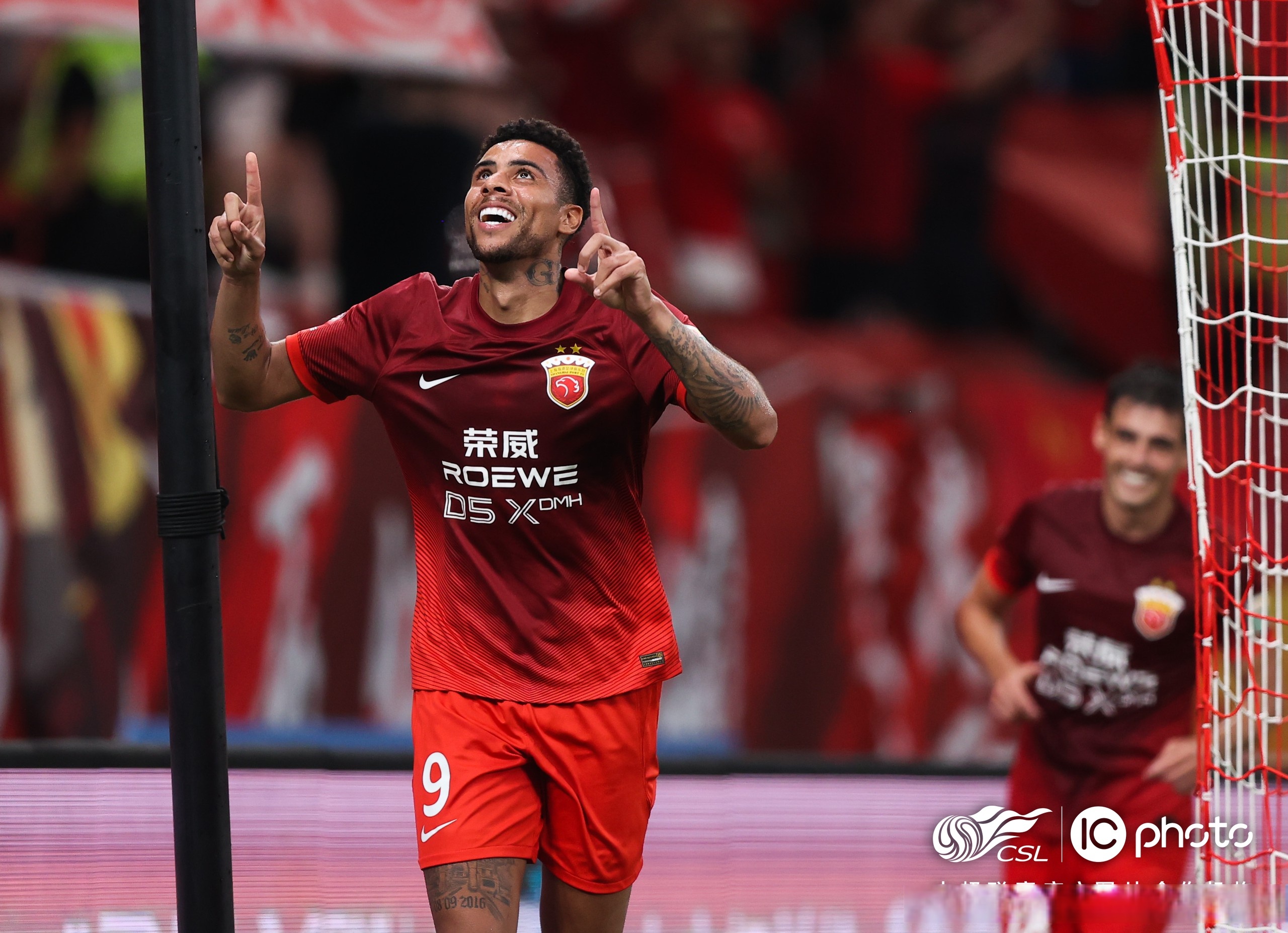 阿森纳横扫马赛，加维状态火热