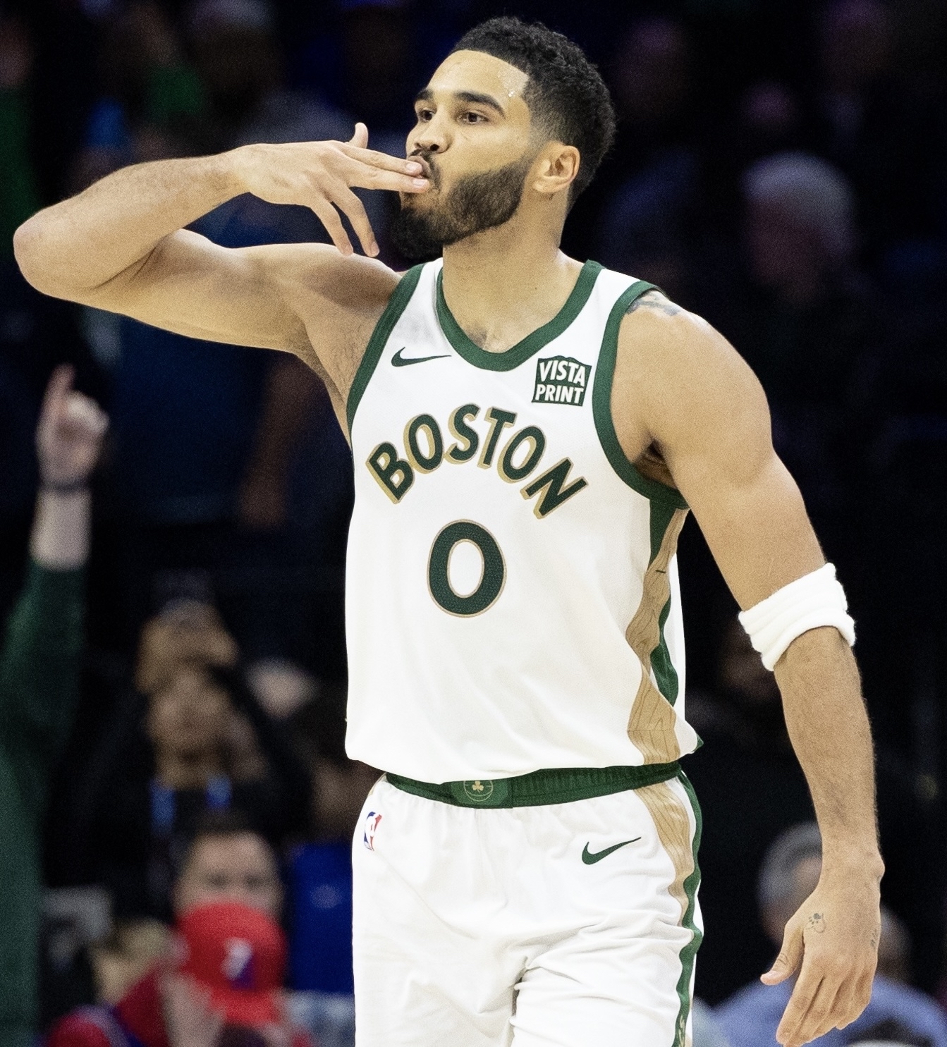 浙江队力克热火，塔图姆惊艳四座