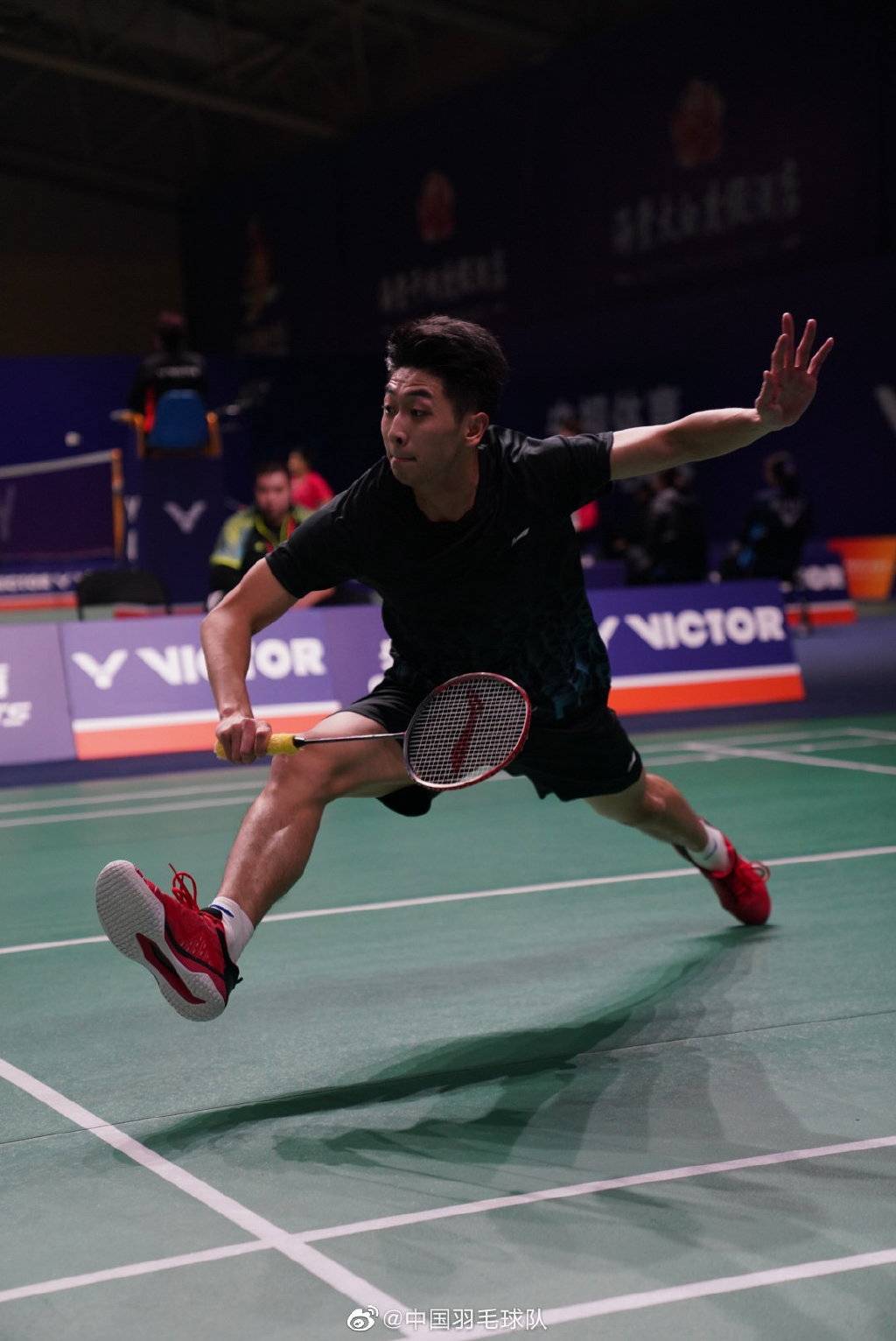 法国队完胜韩国队，郑思维高光表现