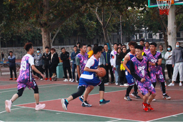 众志成城迎接新赛季,球队展现锐意冲刺冠军壮志 众志成城迎接新赛季,球队展现锐意冲刺冠军壮志