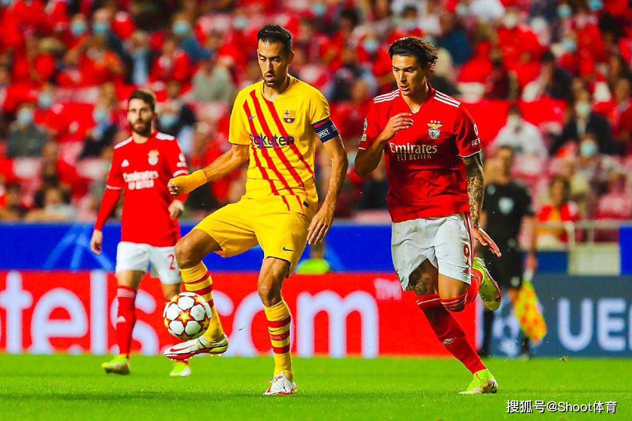 巴萨鏖战多特蒙德，莫德里奇扛起全队