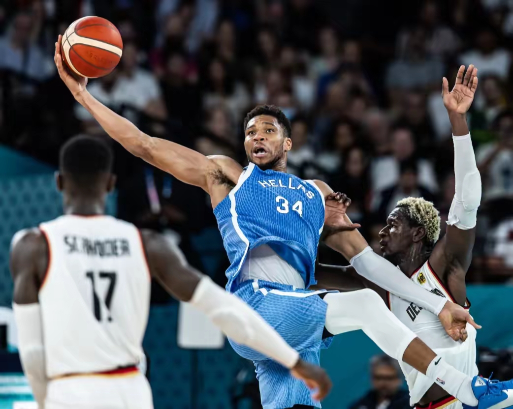 德国男篮横扫尼克斯,保罗统治全场 德国男篮横扫尼克斯,保罗统治全场