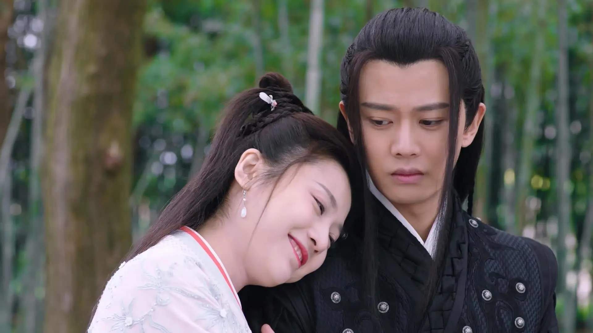 雷霆强势晋级,贝恩成关键先生,新星闪耀与团队胜利的交响曲